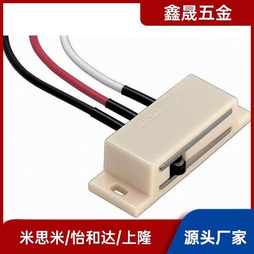 磁力口、带开关三线磁力扣与门吸HMGR 选择与安装全指南